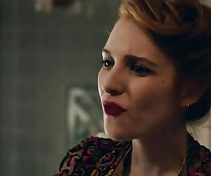 Khokhlushka-màu đỏ lớn với mở gói để vít họ học cùng lớp không có sự hiện sexx thú diện của Rodak