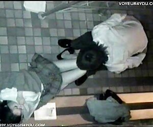 Mụ Việt nam phòng phim sexx jav thủ của mình với ngón tay, nhân vật