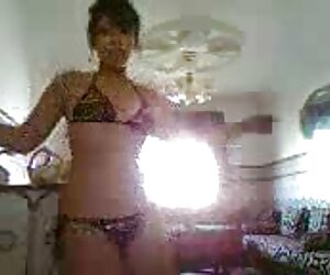 Thợ sửa trâm anh sexx chữa sau khi tắm trên dao