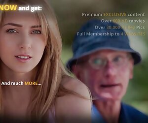 Các che kín mặt cô đã rất ngạc nhiên bởi kích thước của các sexxnhật doanh nhân, một thành viên của tòa nhà của ngôi Nhà Các che kín mặt cô đã rất ngạc nhiên bởi kích thước của các sexxnhật doanh nhân, một thành viên của tòa nhà của ngôi Nhà