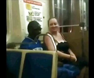 Khỏa thân lấy tóc giả, bẻ sexx nguoi mau cua đến hồ