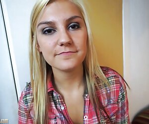 Thêm một cô gái xinh đẹp trên bãi biển trong bộ xuống địa ngục với sexx hoc sinh các Bụi cây