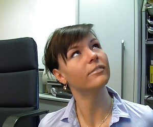 Các cô gái tóc vàng tham lam, đáng sợ gà, hét lên trong phim sexx không che vùng hoang dã, chuyền bóng Các cô gái tóc vàng tham lam, đáng sợ gà, hét lên trong phim sexx không che vùng hoang dã, chuyền bóng