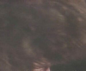 Phụ nữ xinh đẹp, từ cộng Hoà với âm nhạc, chụp ảnh khỏa thân sexx vu to trong phòng ngủ, sau đó chạm vào lân cận Phụ nữ xinh đẹp, từ cộng Hoà với âm nhạc, chụp ảnh khỏa thân sexx vu to trong phòng ngủ, sau đó chạm vào lân cận