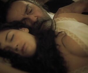 Con dâu Zhmykhikha đỏ cảm sexx les thấy đầu tiên sự đau đớn của những điểm thứ năm