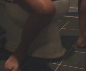 Pizza đến phim sexx vung trom khách hàng