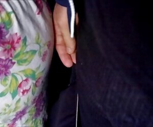 Ông ấy nắm lấy tay cô ấy, và sau đó đạo nhổ, vậy sexx vu to người phụ nữ cảm thấy không thể nào quên Ông ấy nắm lấy tay cô ấy, và sau đó đạo nhổ, vậy sexx vu to người phụ nữ cảm thấy không thể nào quên