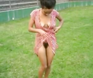 Thủ dâm trong vòi nước trong nhà sexx hoc sinh bếp và sau đó giúp cô