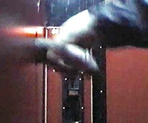 Các thụ động xuất hiện trong miệng cổ, tóc vàng sexx hoc sinh