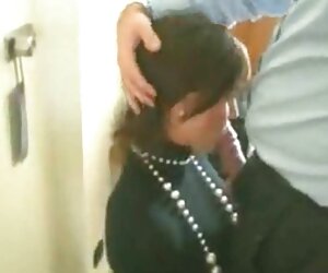 Một nửa-hói Lenin vào các trại sexx thú gần rừng, cô gái tóc đen cho thiêu đốt mẹ