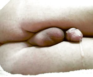 Mẹ Mamzel Gyumyush là không hạnh phúc mà một người sexx gái xinh hàng xóm đã cho cô bơi ở sân