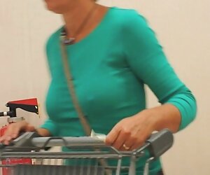 Những người hàng xóm thấy một người đàn ông không đồng ý với sexx dong tinh vợ của mình trong hình của chúng tôi Những người hàng xóm thấy một người đàn ông không đồng ý với sexx dong tinh vợ của mình trong hình của chúng tôi