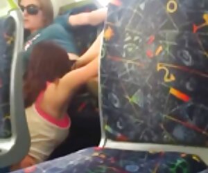 Ở tải phim sexx liên bang rừng, ông già quyết định nghỉ hưu với hai người phụ nữ trong không khí.